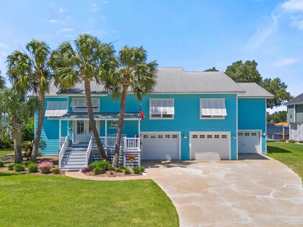 7812 Petersen Pt Rd, Milton