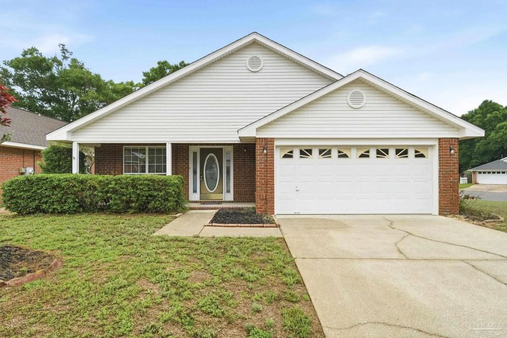 2528 Eclipse Ln, Pensacola