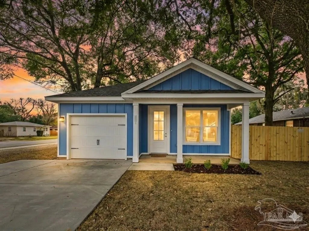 Photo of Listing #674859