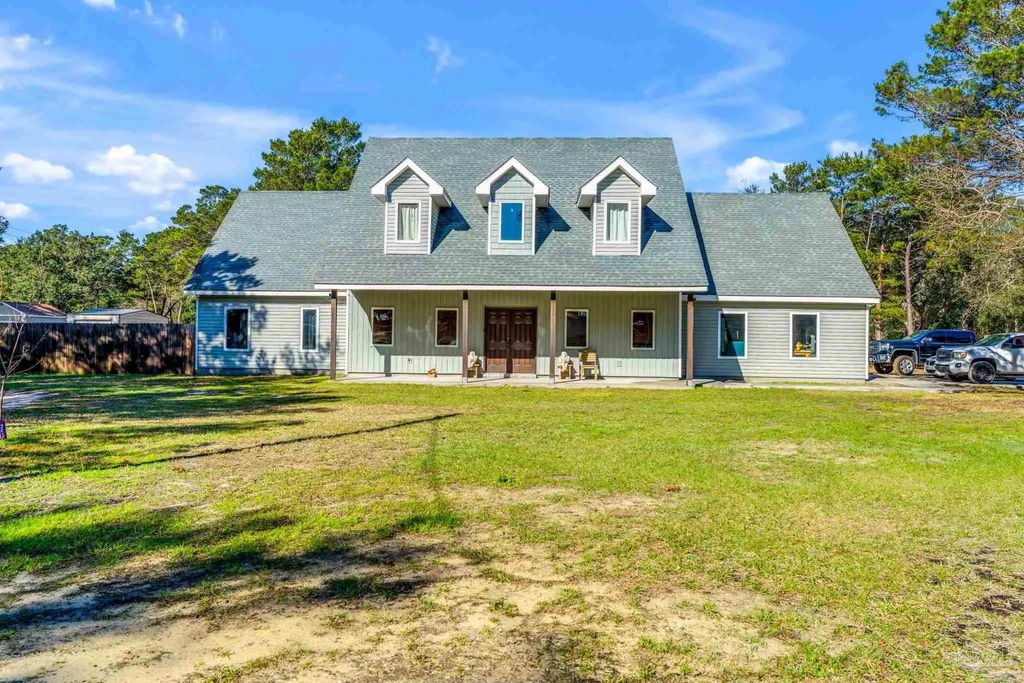 1661 Comanche Trl, Gulf Breeze