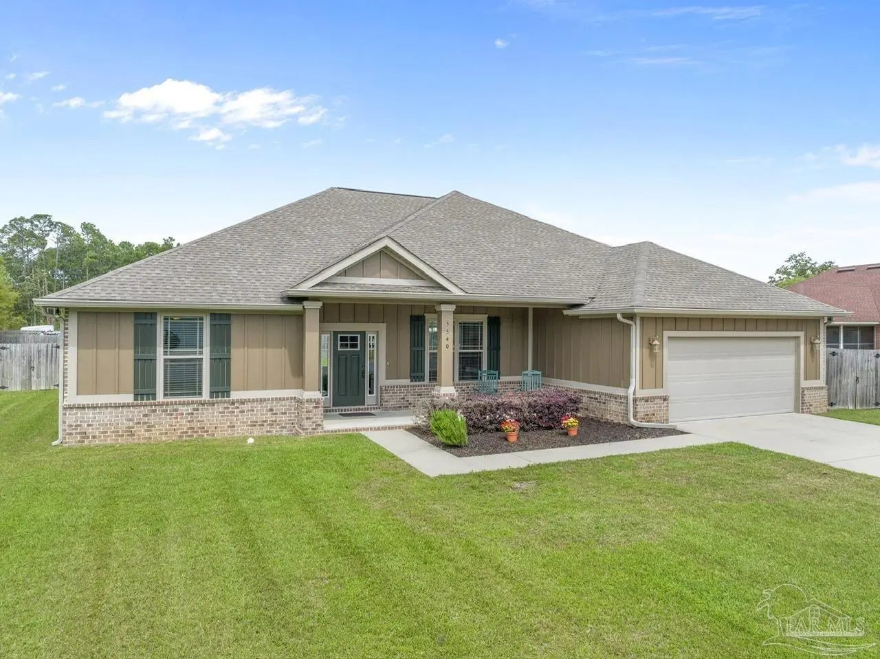 Photo of Listing #675931