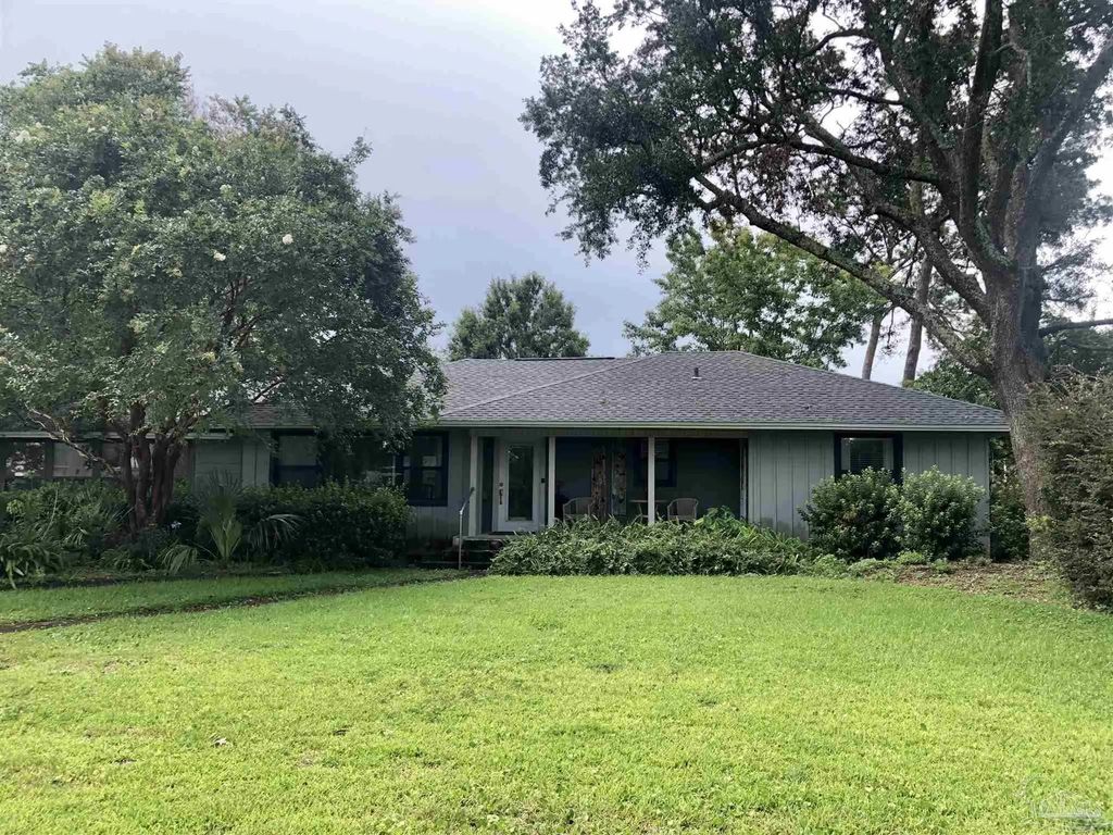 303 Interbay Ave, Pensacola