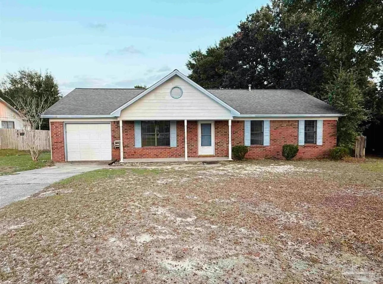 Photo of Listing #672998