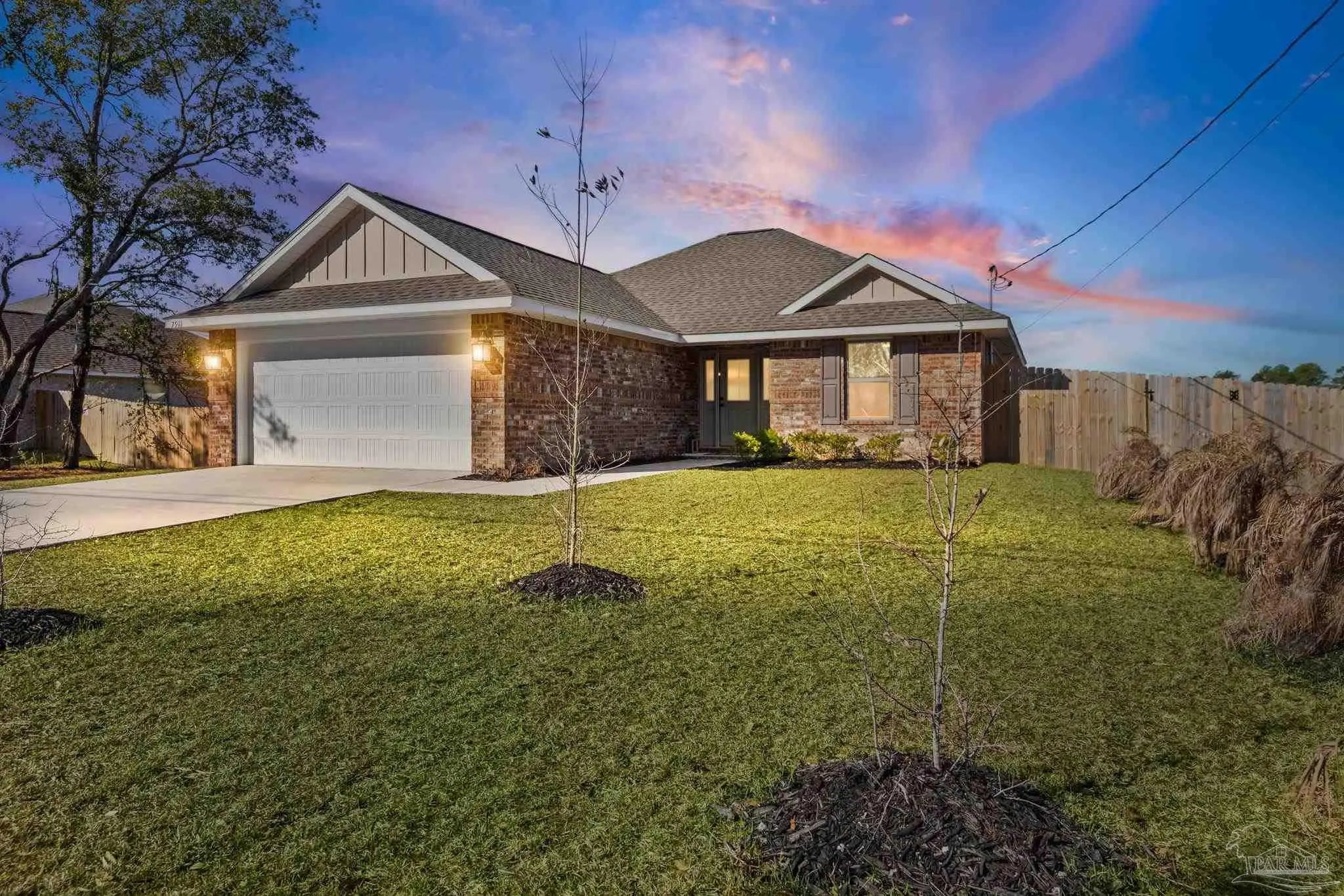 Photo of Listing #678369