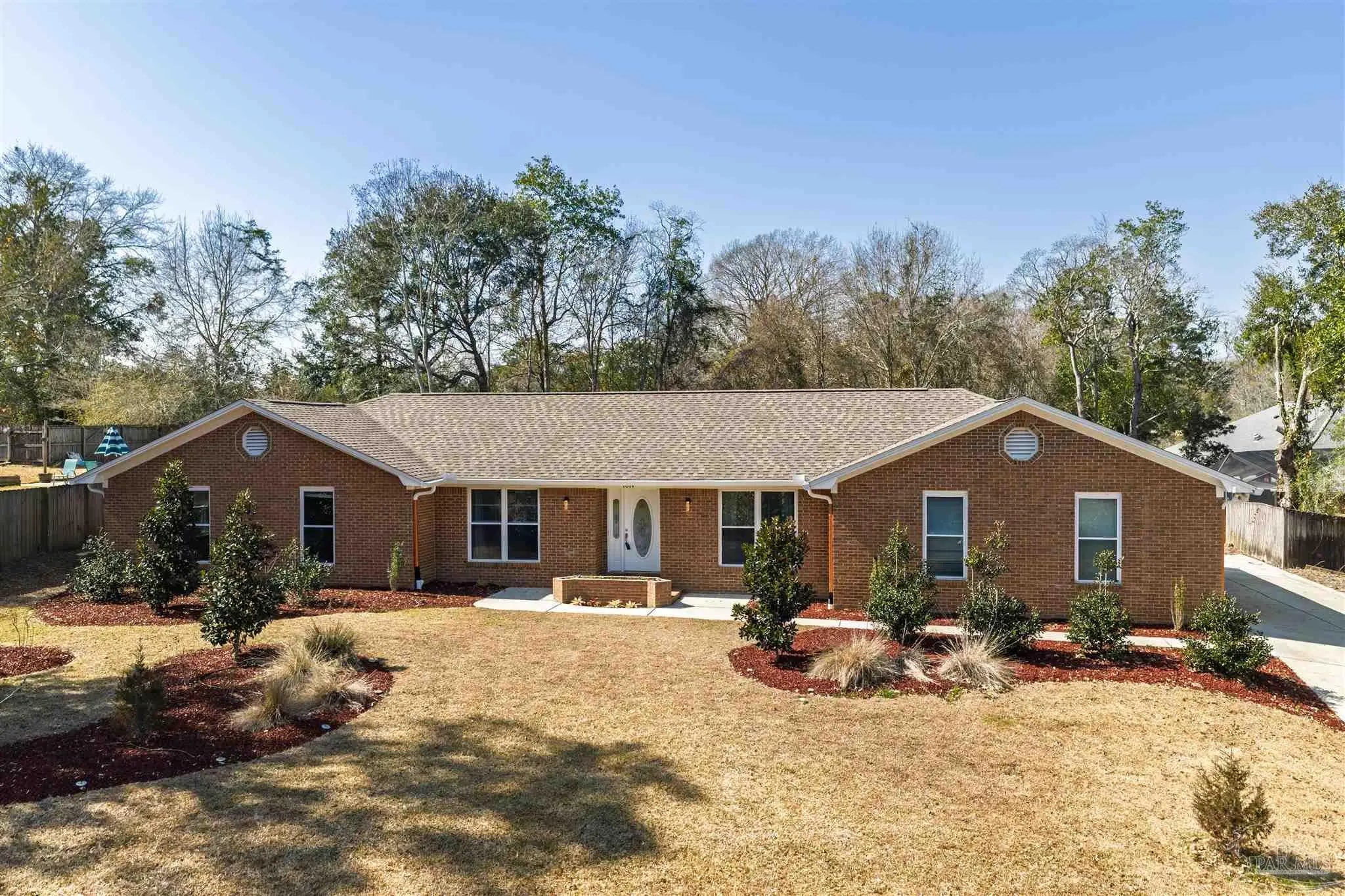 Photo of Listing #675462