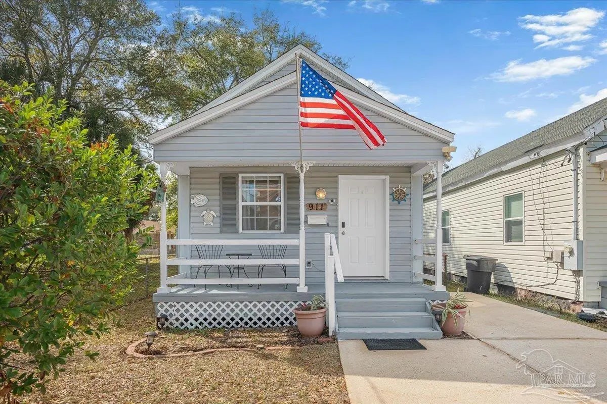 Photo of Listing #678082