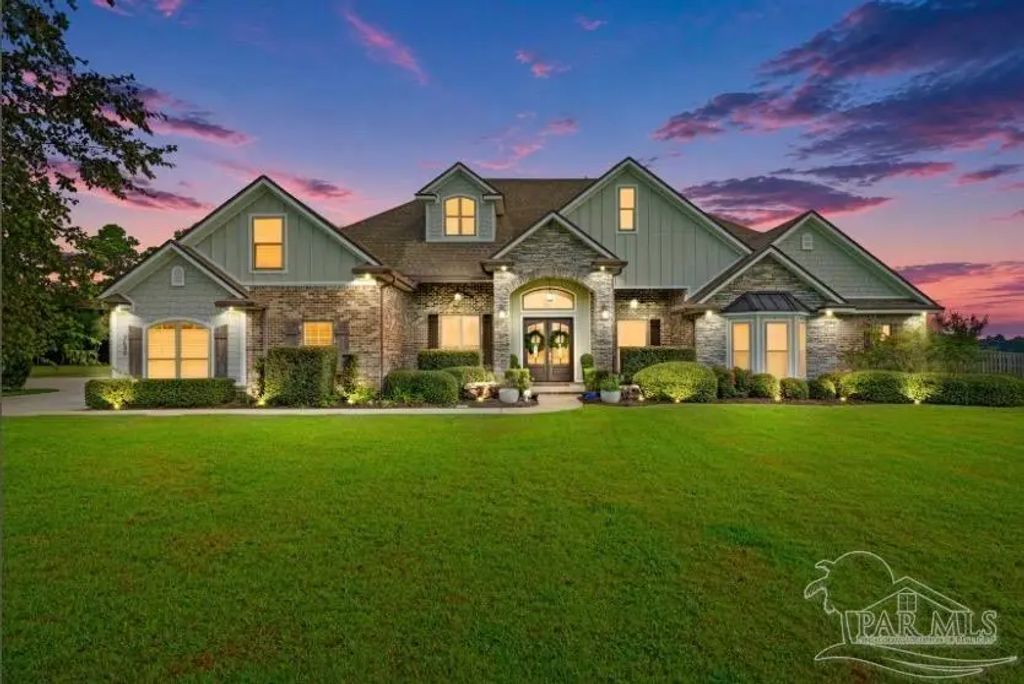 3684 Cotton Gin Ln, Pace