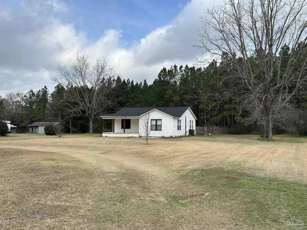 3770 Hwy 182, Jay