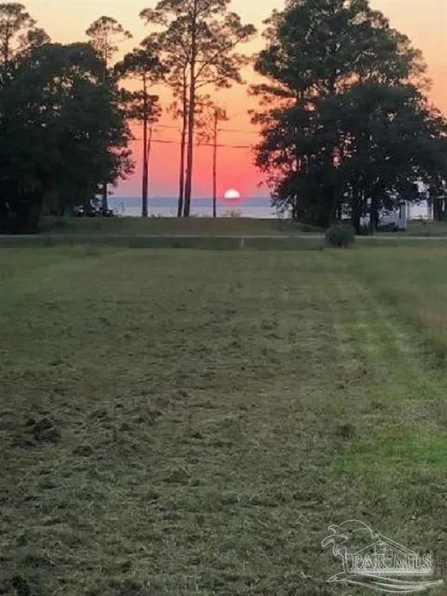 Photo of Listing #678782