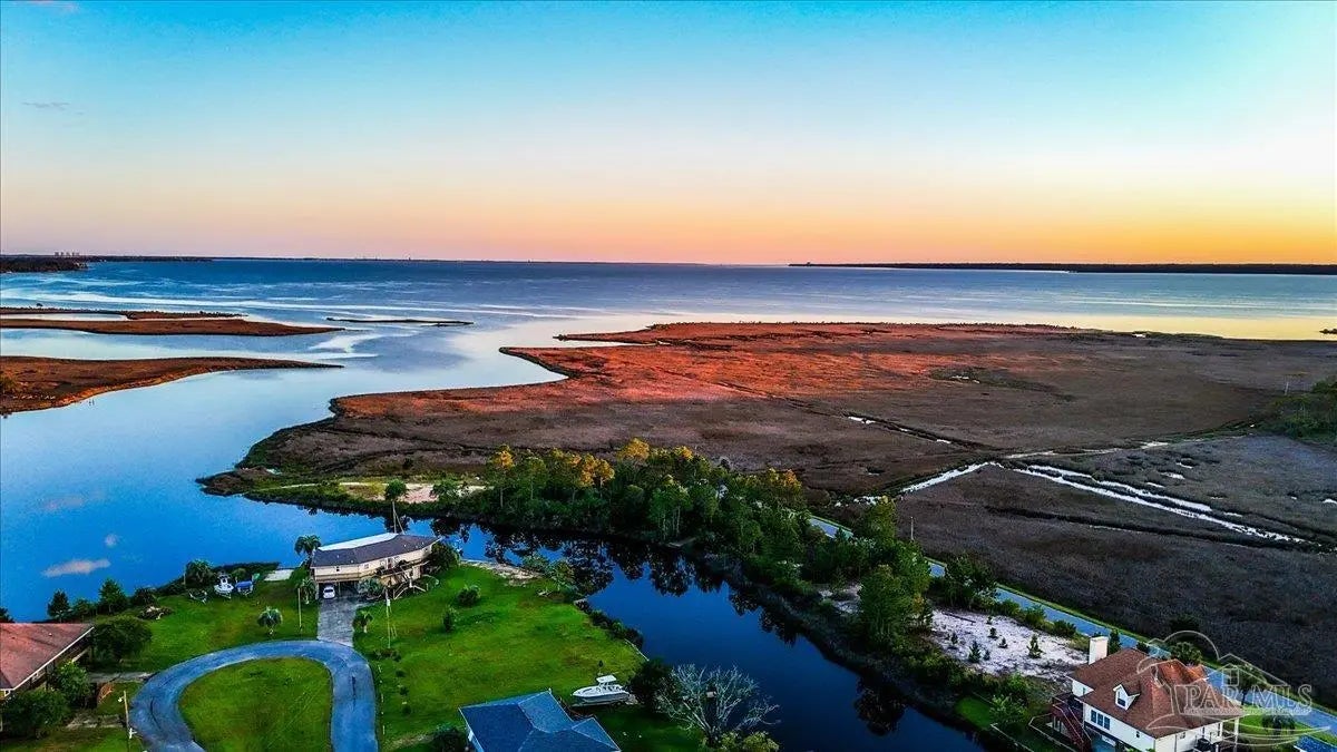 Photo of Listing #664086