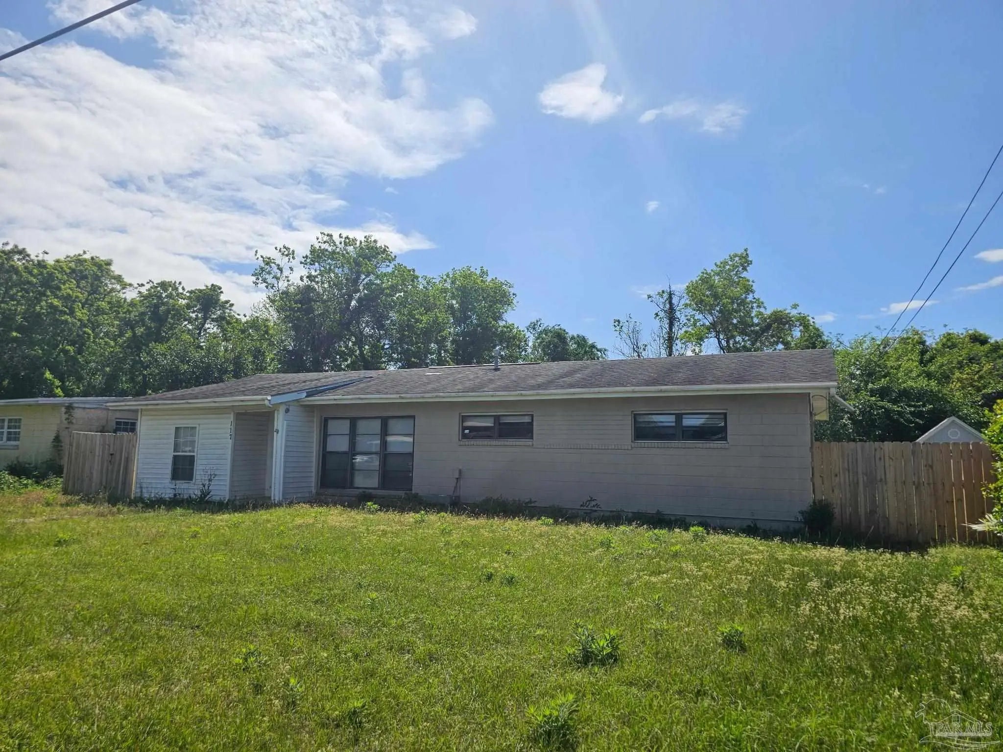 Photo of Listing #680680