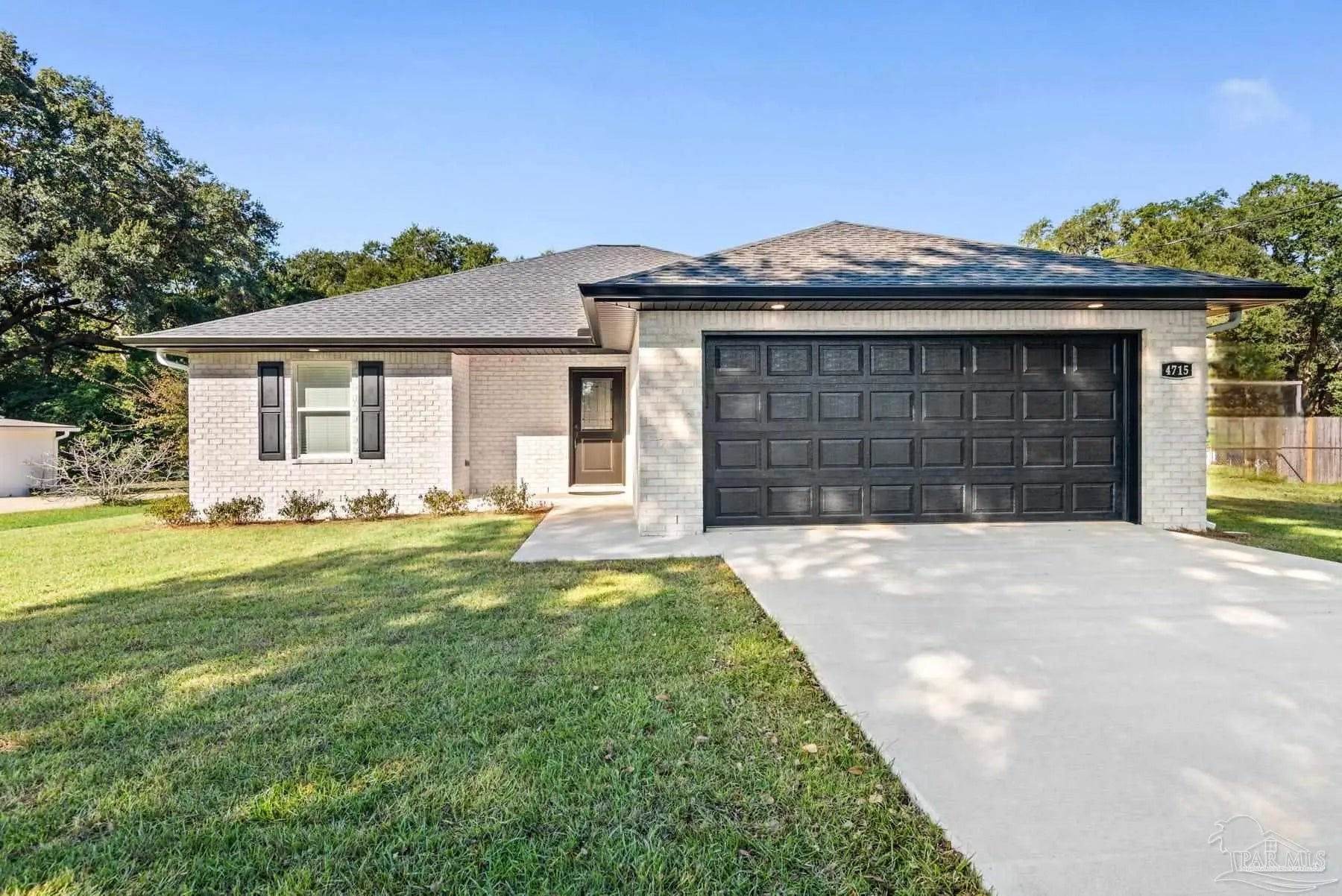 Photo of Listing #678362