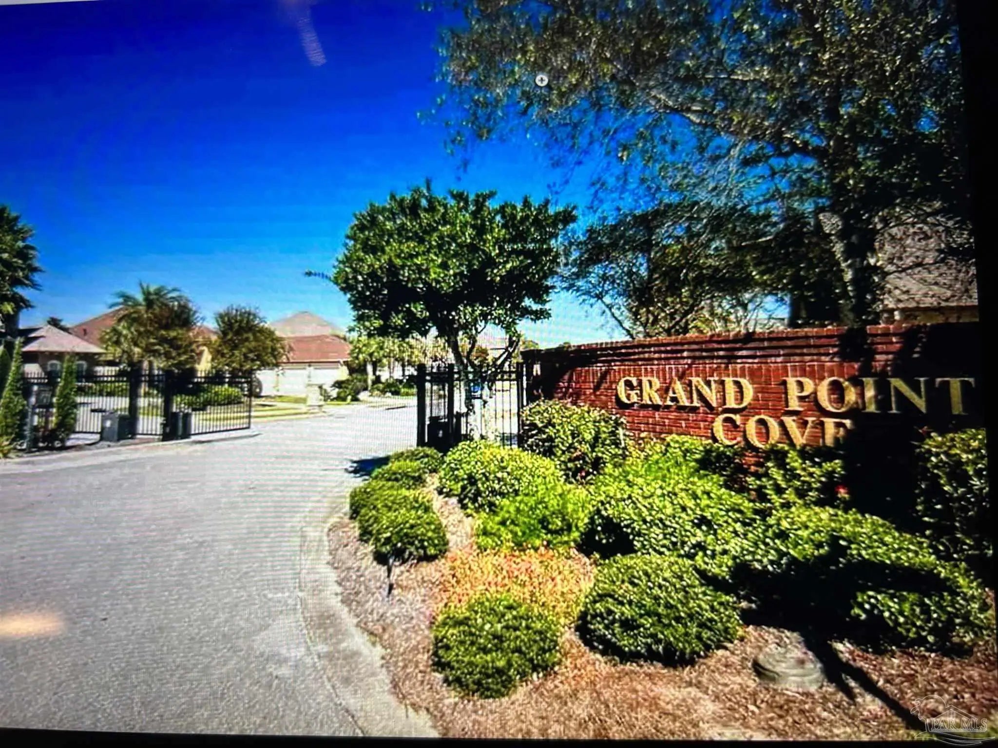 Photo of Listing #669740