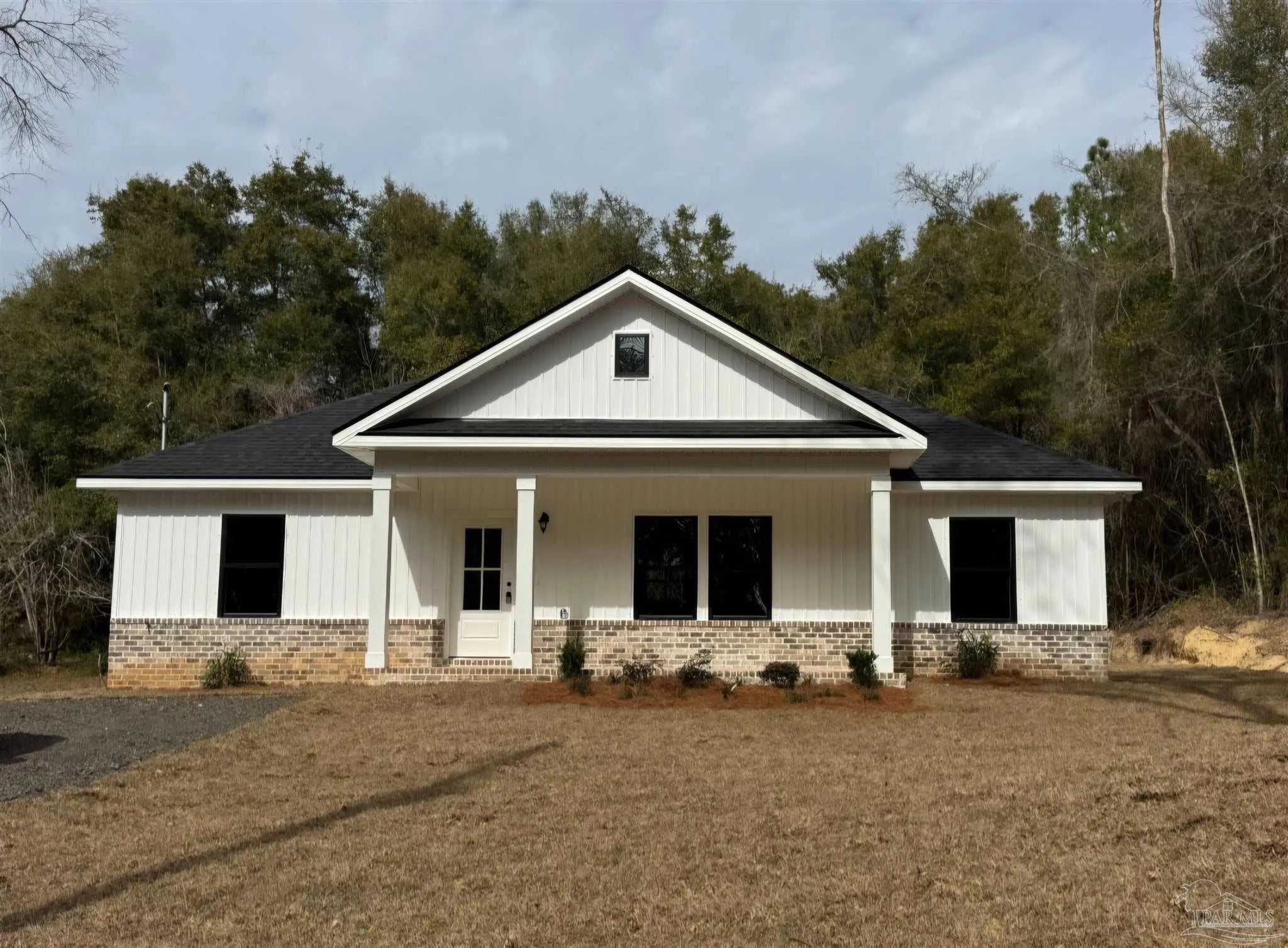 Photo of Listing #675355