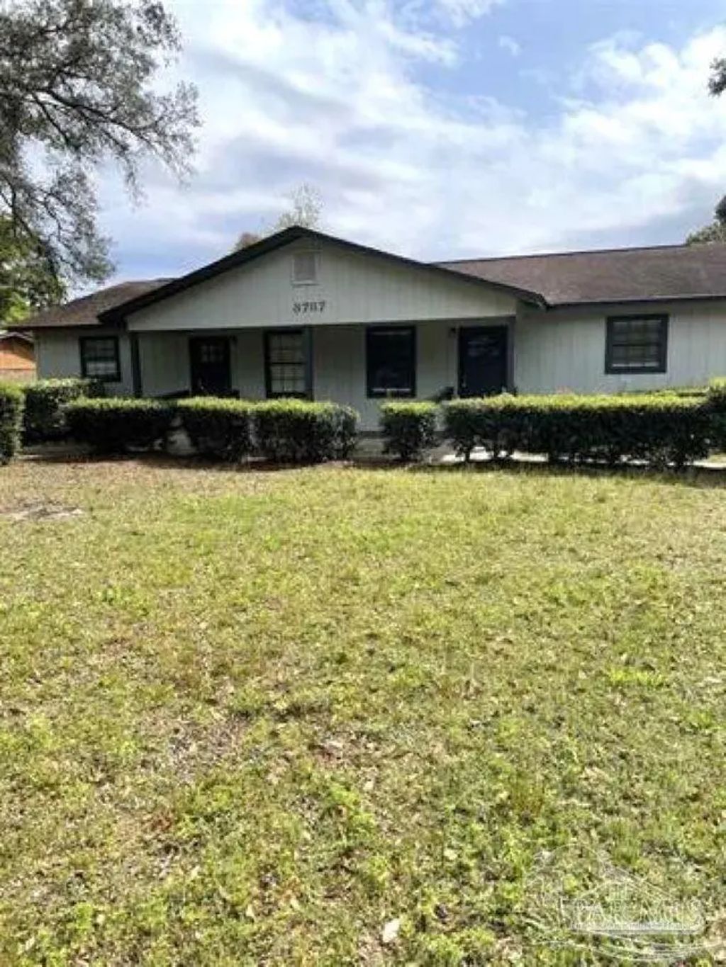 3787 Nobles St #a-b, Pensacola