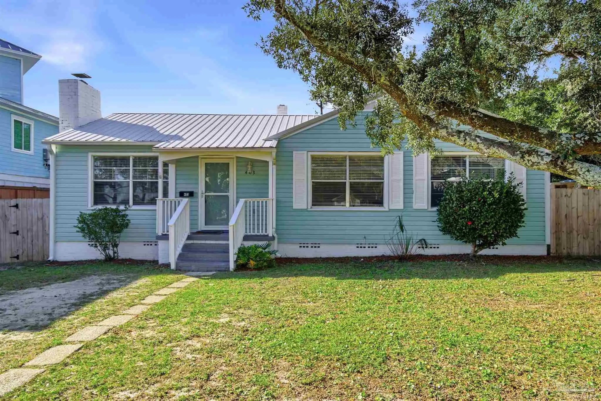 Photo of Listing #675464