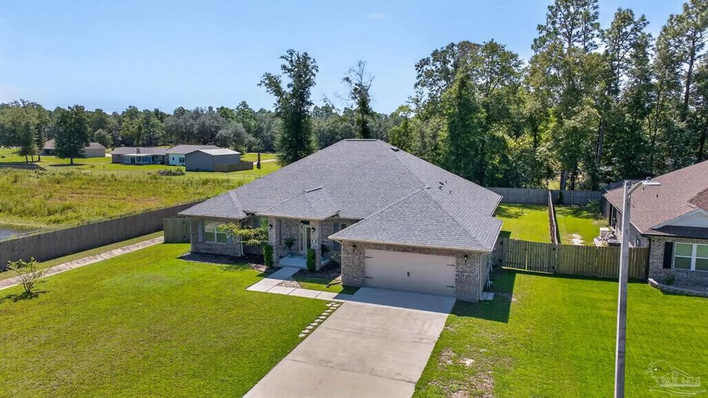 6506 Cedar Key Dr, Milton