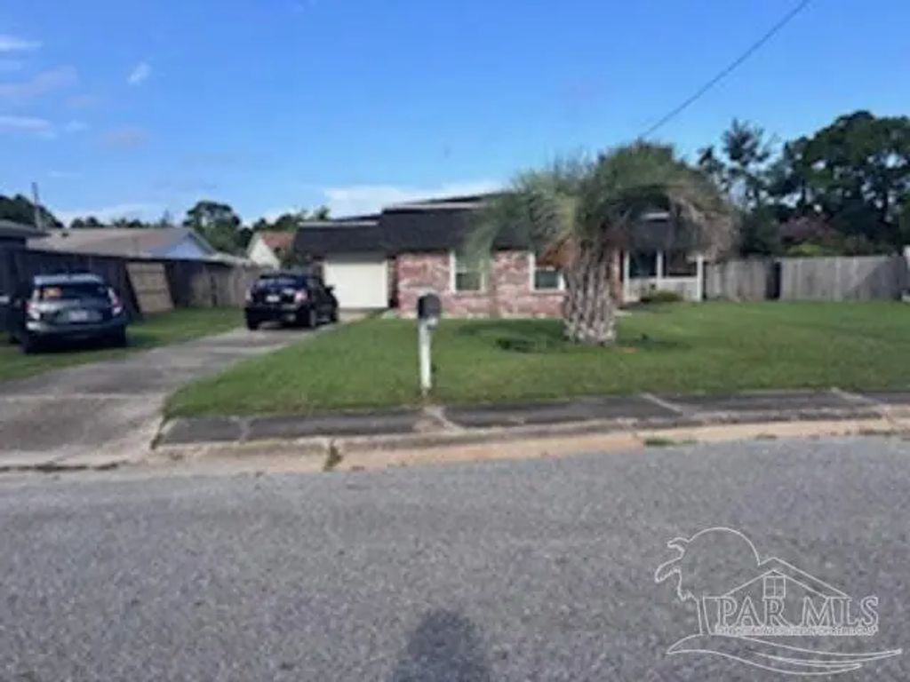 8128 Polara Ct, Pensacola