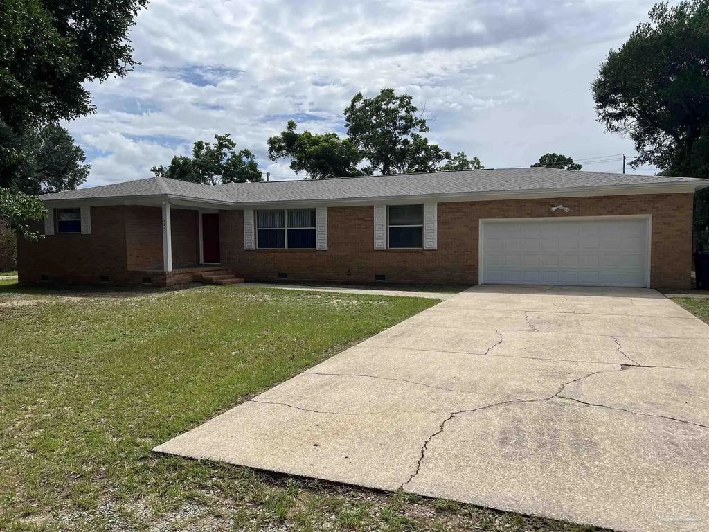 6223 Maybelle Dr, Pensacola