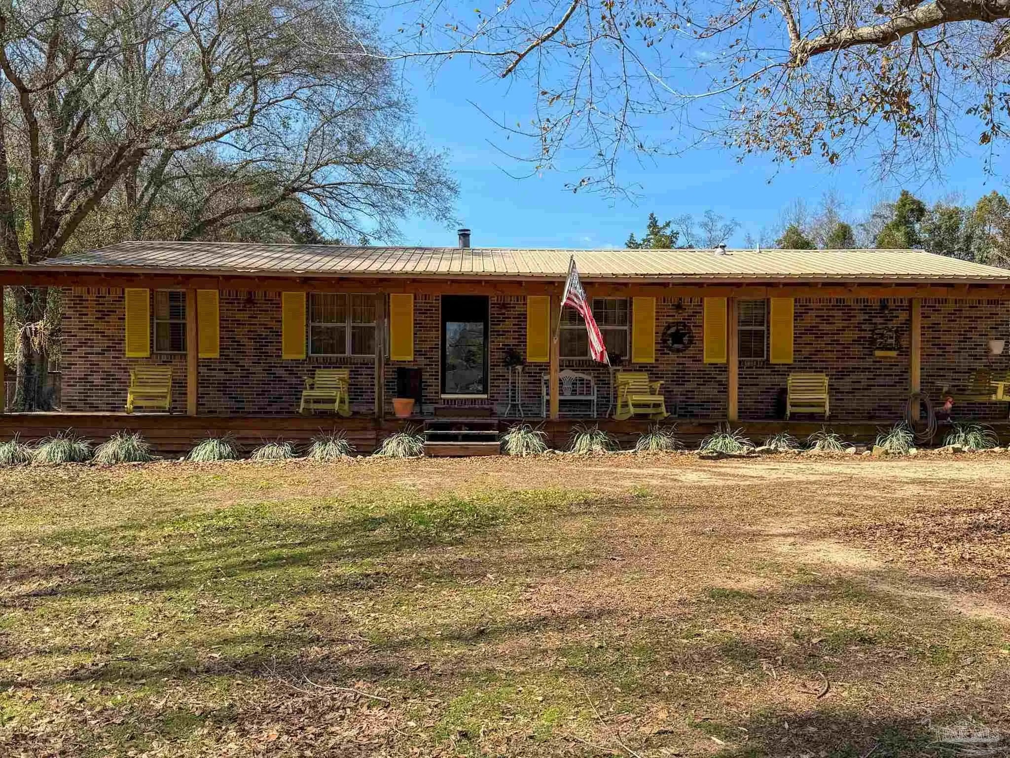 Photo of Listing #677400