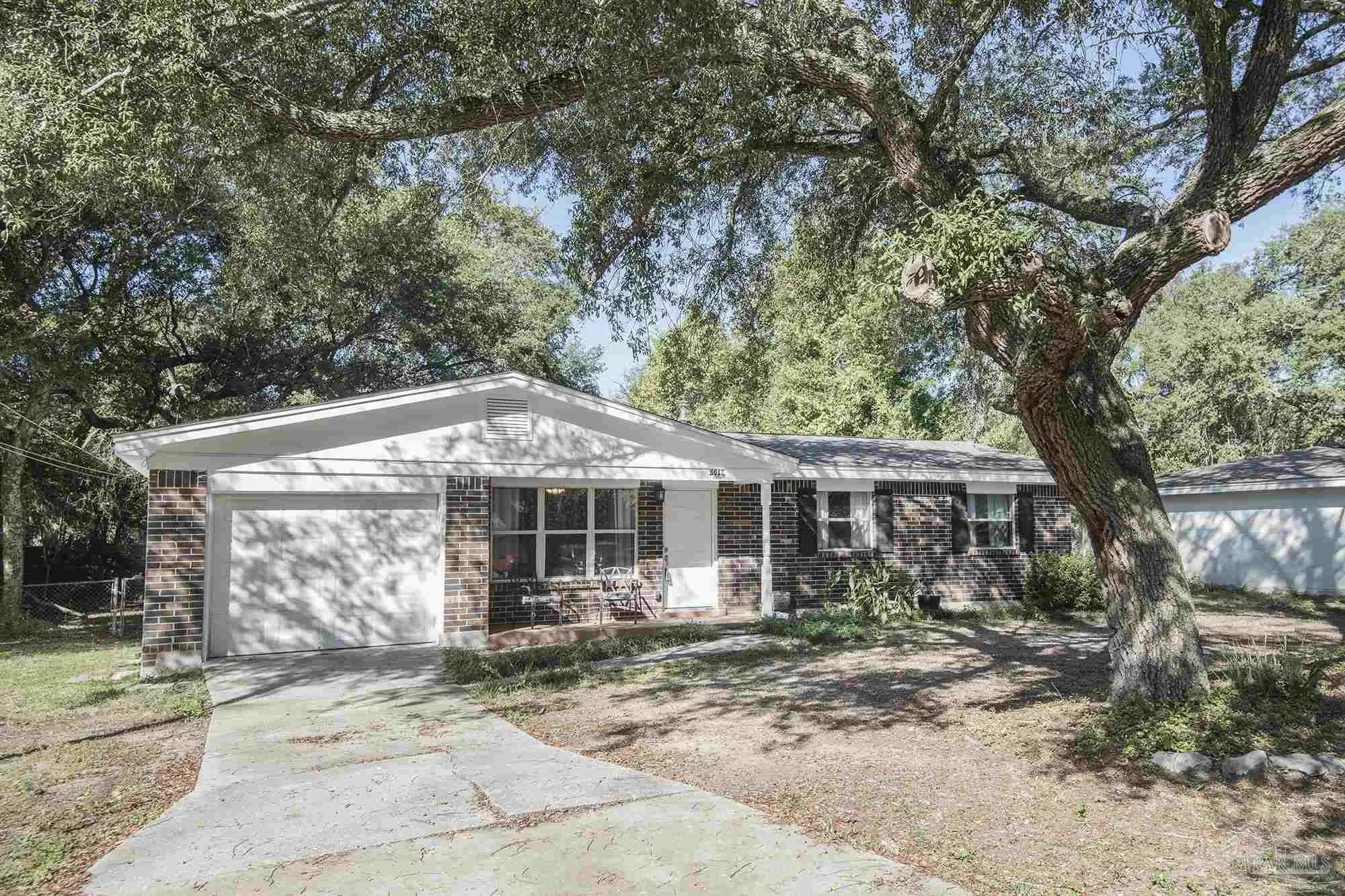 Photo of Listing #672958