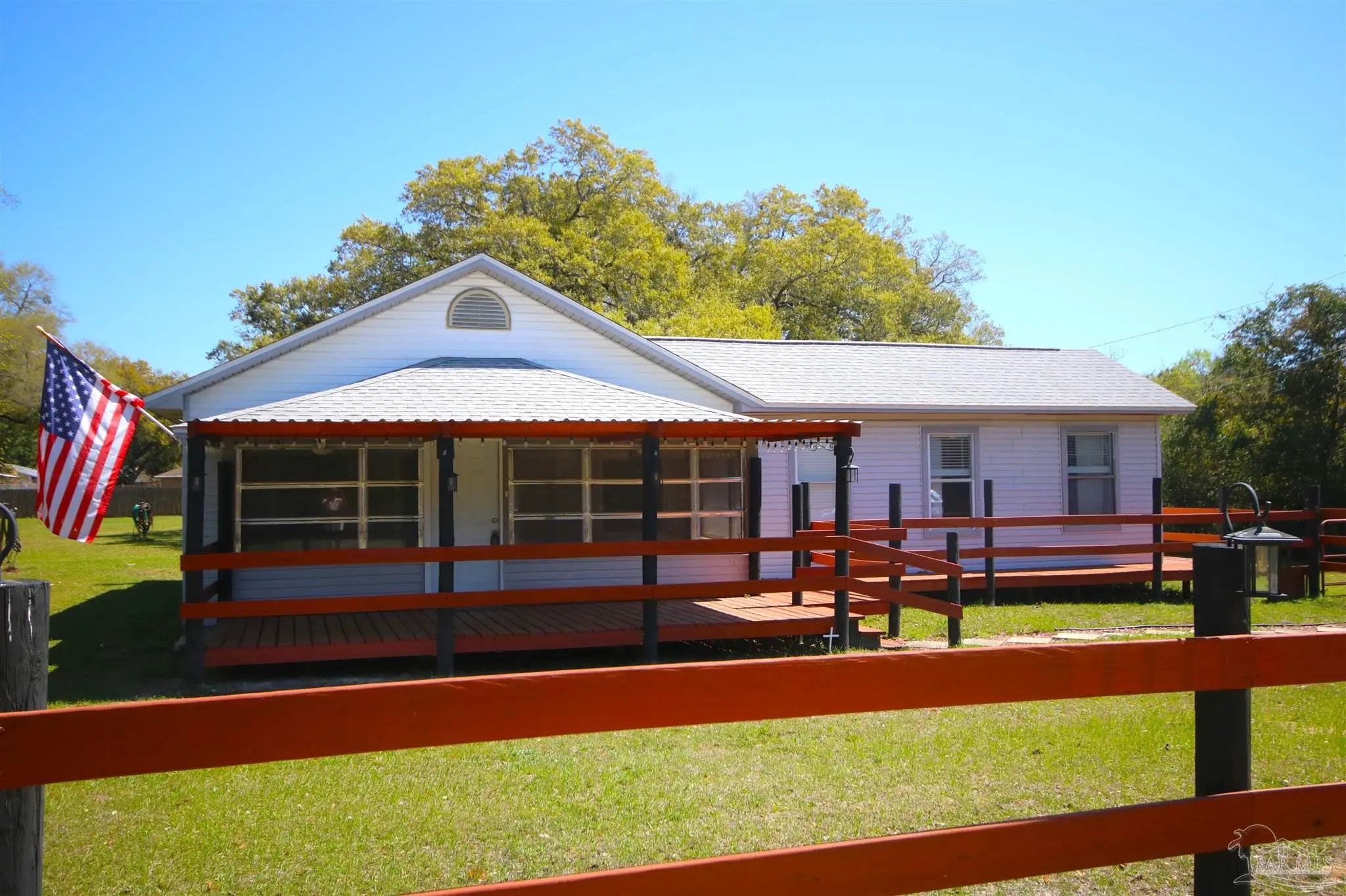 Photo of Listing #679812