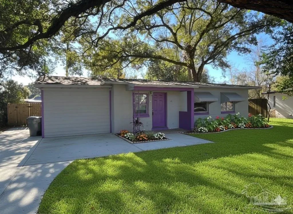 Photo of Listing #675935