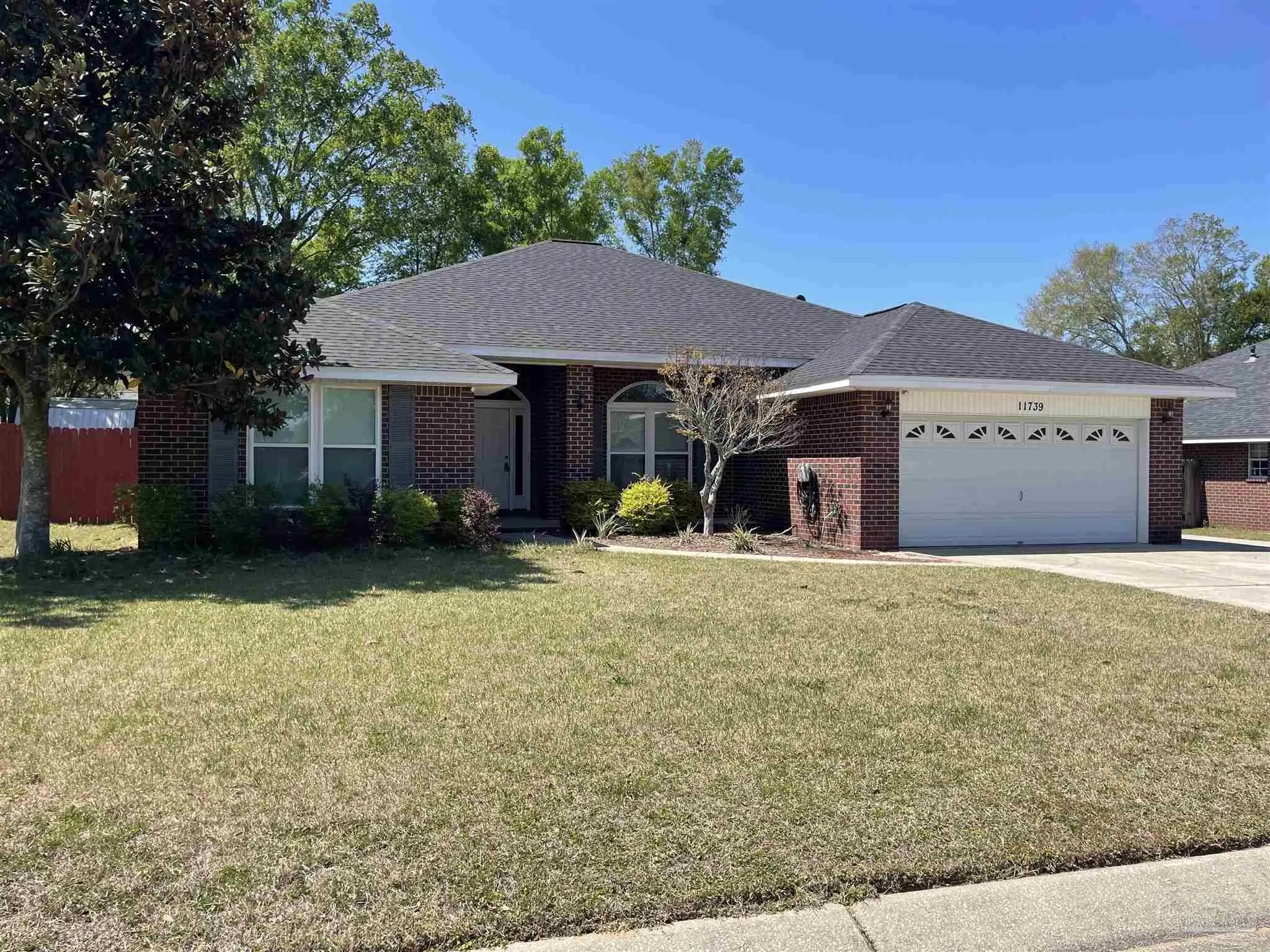 Photo of Listing #681070