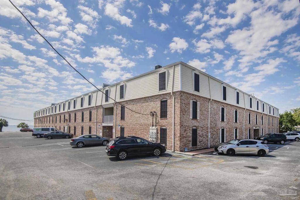 600 Scenic Hwy #217, Pensacola