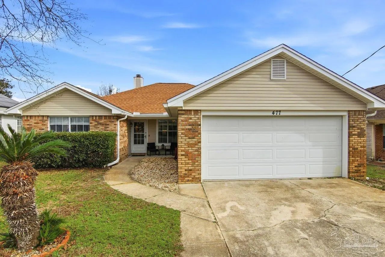 Photo of Listing #675796