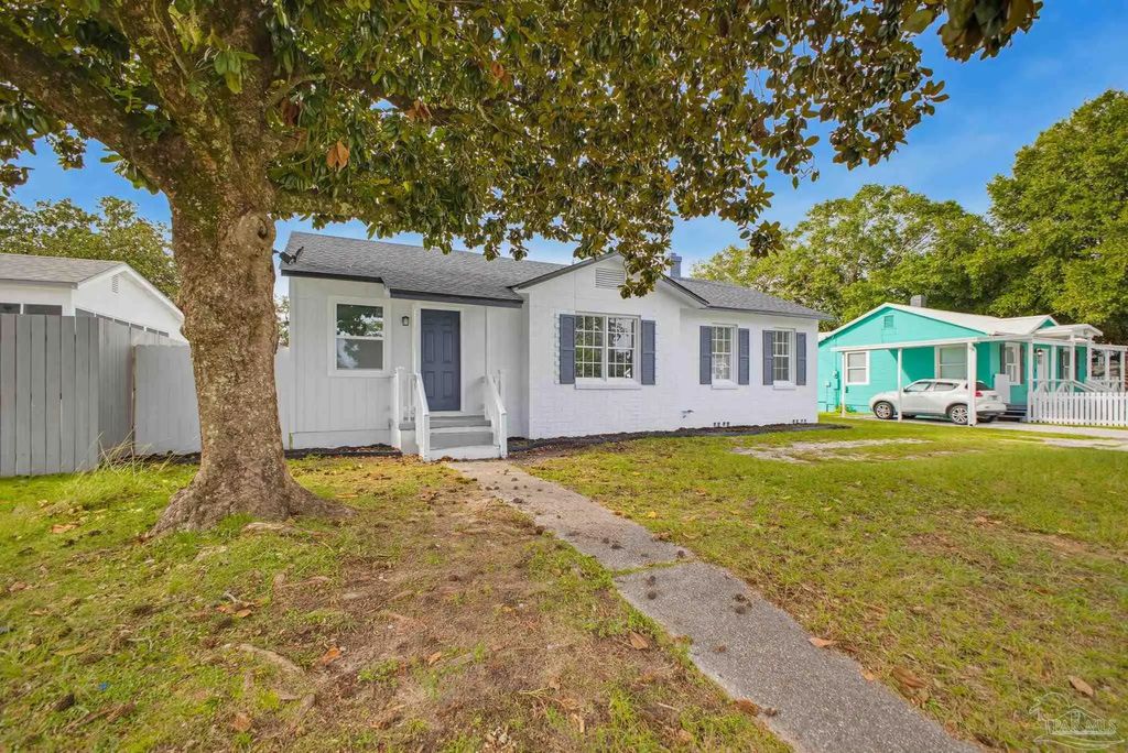 312 Flannan Rd, Pensacola