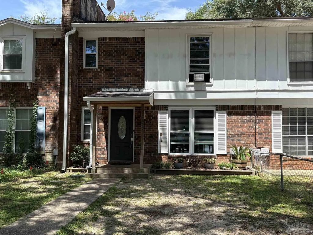 6307 Harvard Ct, Pensacola