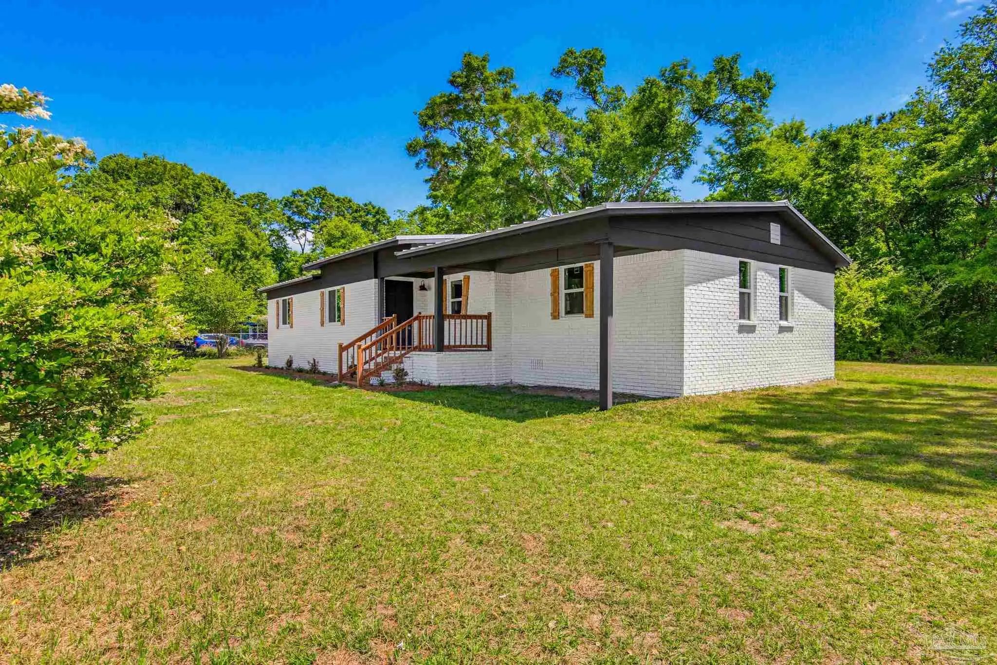 Photo of Listing #687467