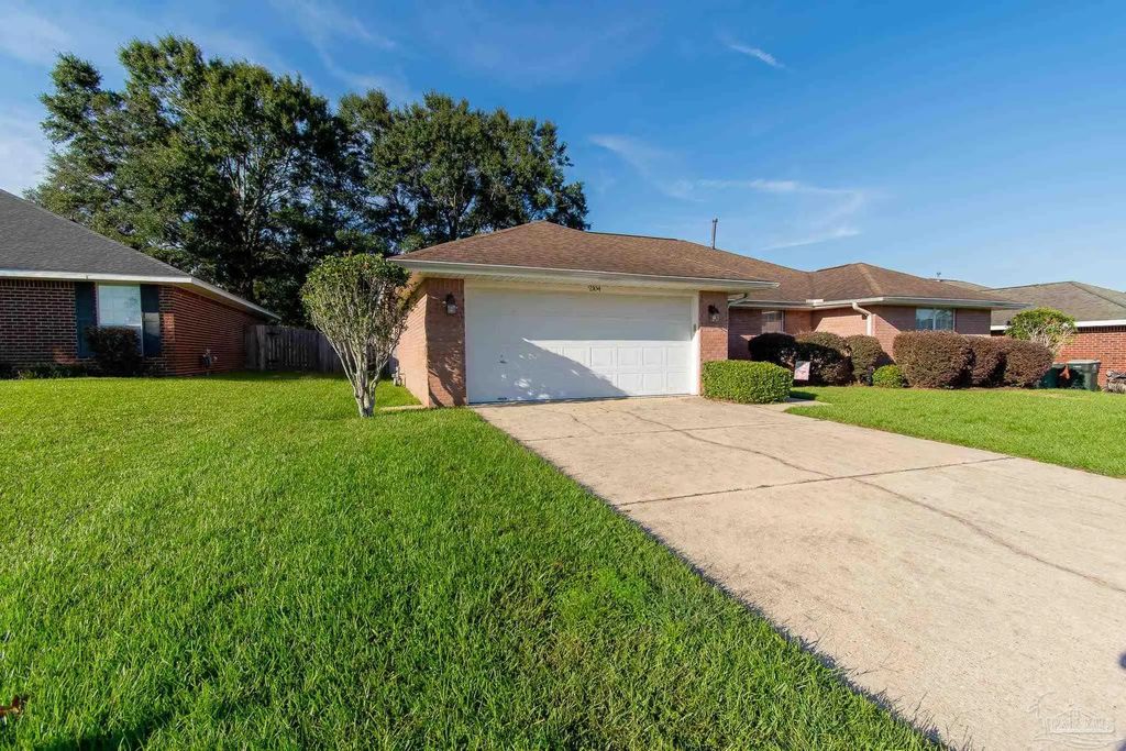 2104 Jarrod Dr, Cantonment