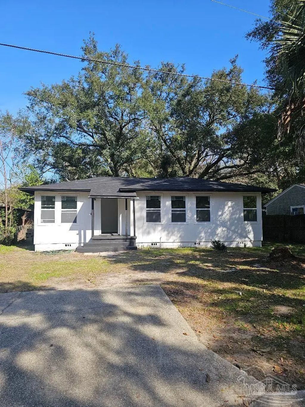 26 Kennington Dr, Pensacola