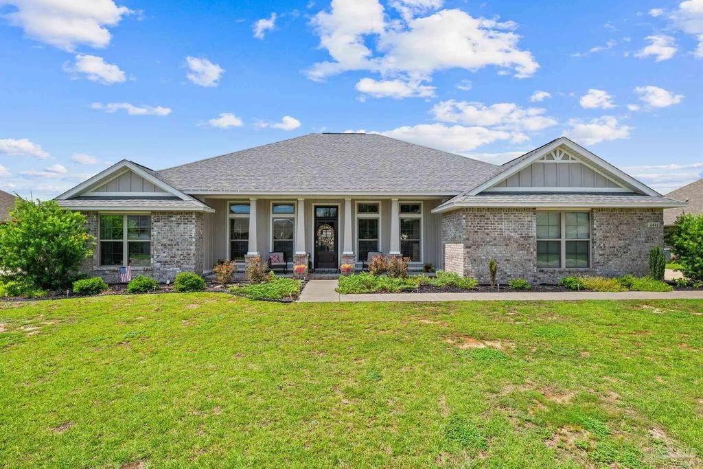 6446 Benelli Dr, Milton