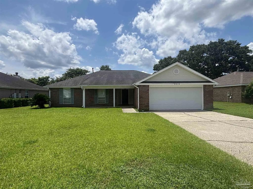 2319 Brightview Pl, Cantonment