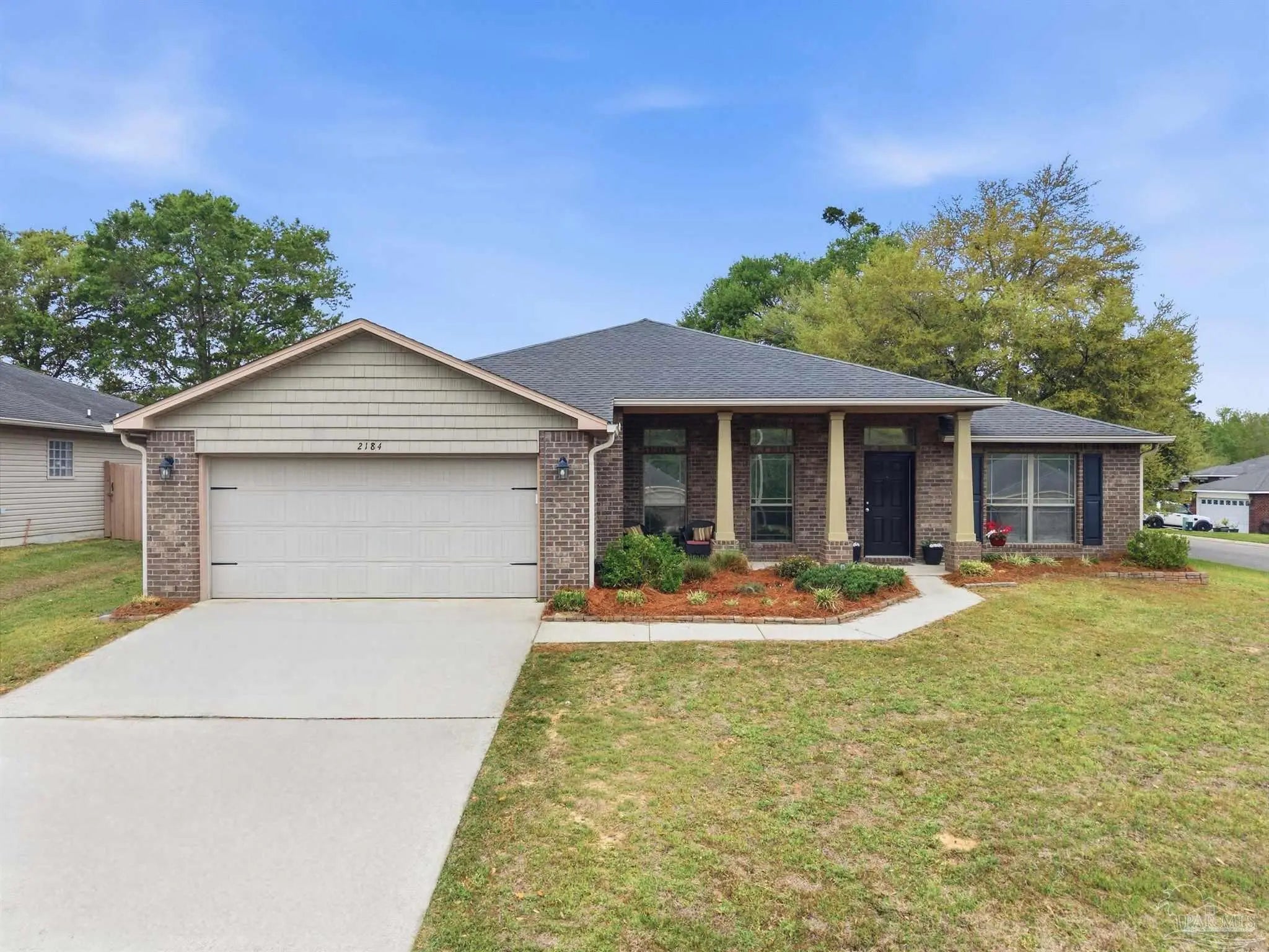 Photo of Listing #679686