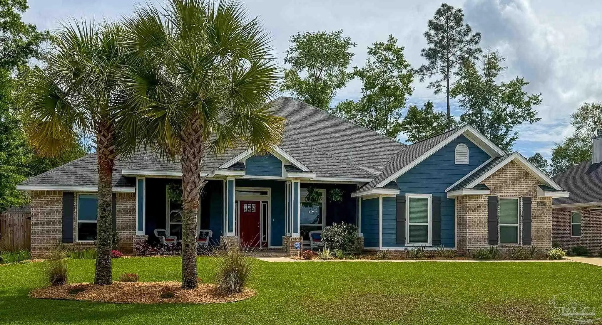 Photo of Listing #680344