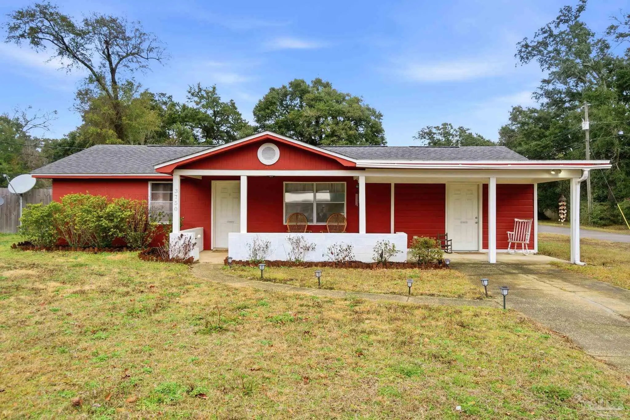 Photo of Listing #677304