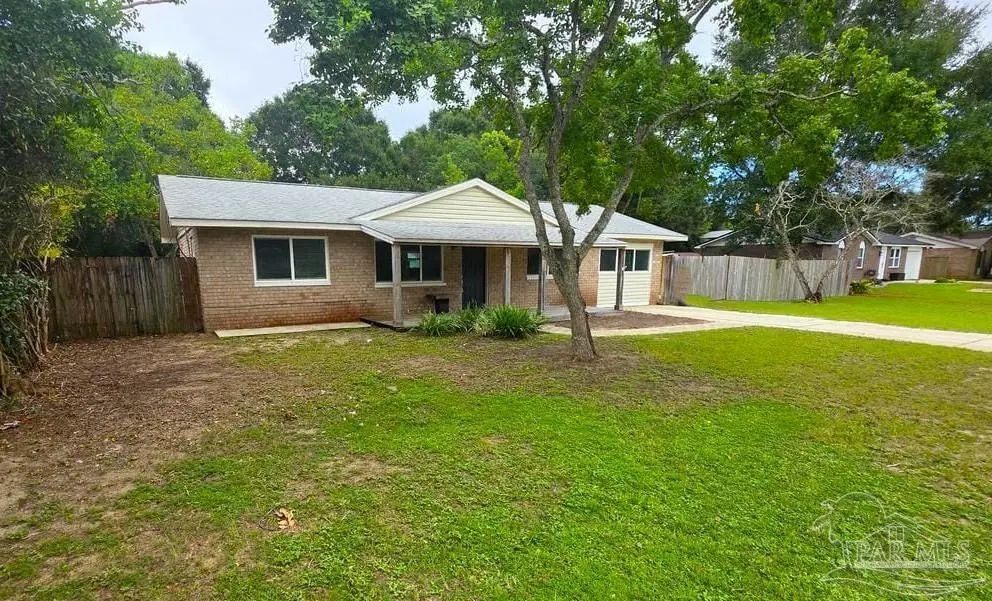 Photo of Listing #687943