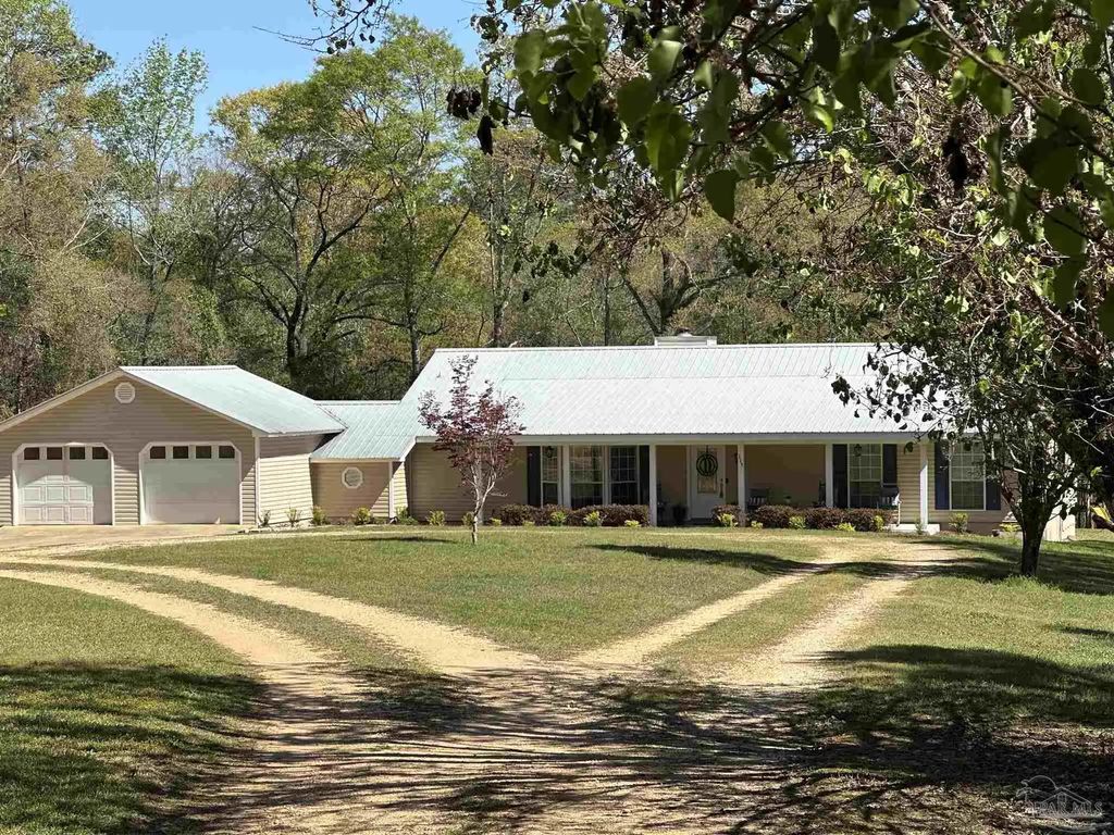 115 Cedar Ave, Frisco City