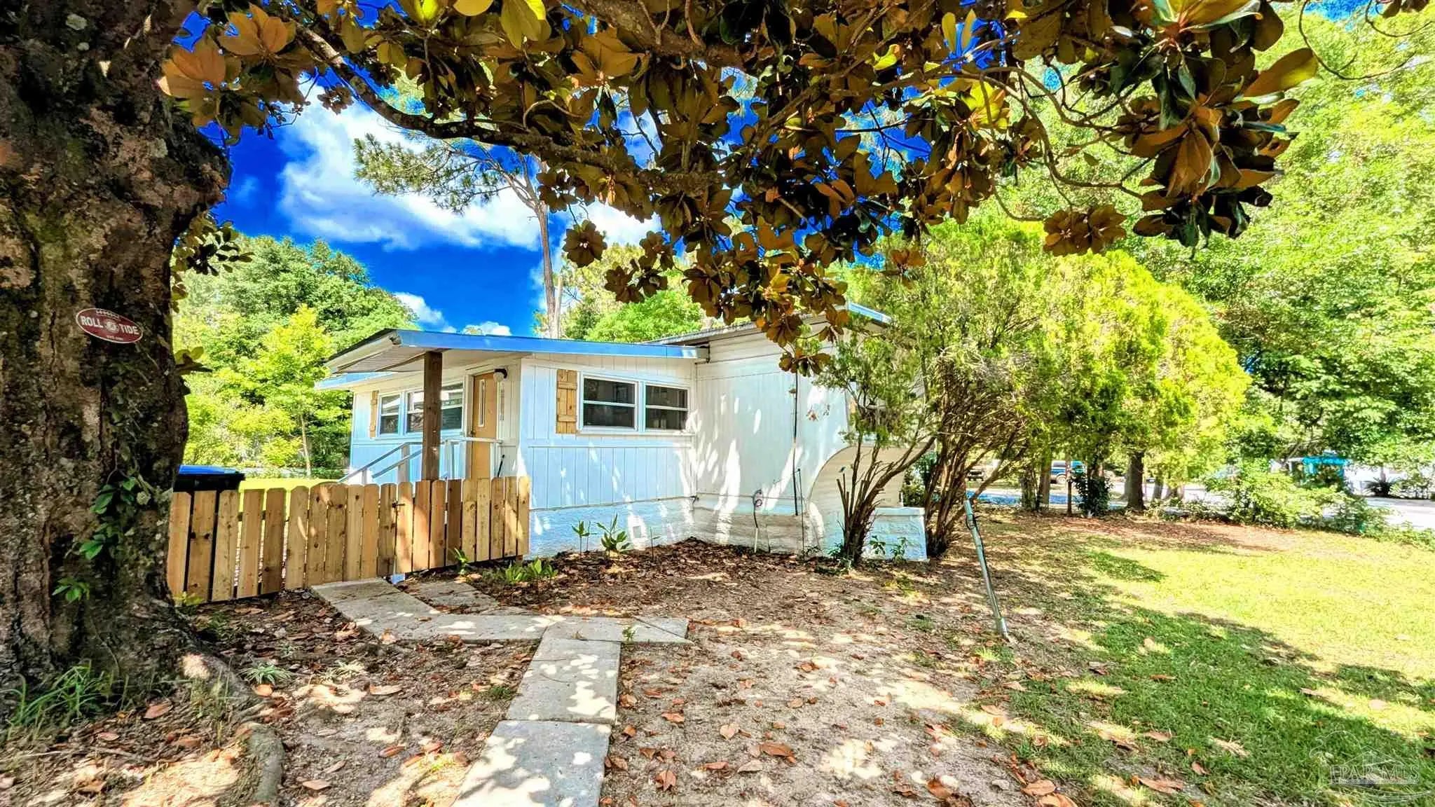 Photo of Listing #676304