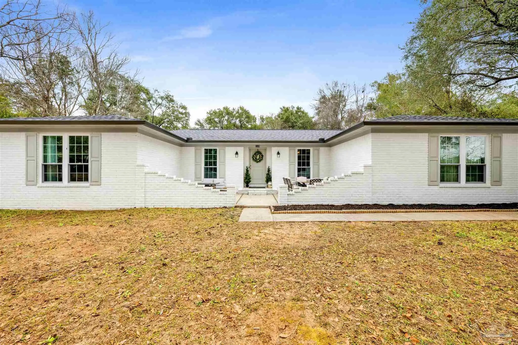 Photo of Listing #678080