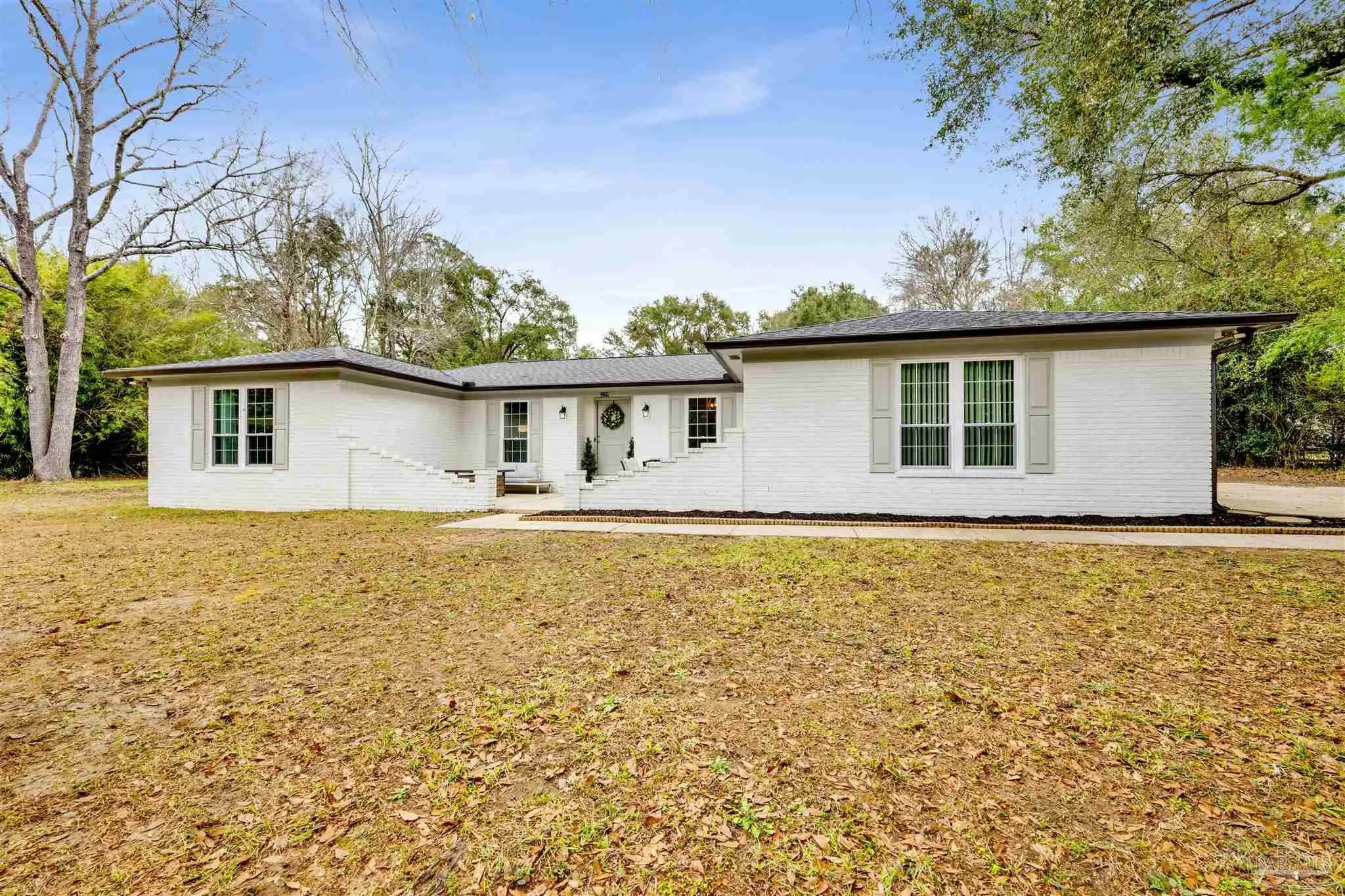 Photo of Listing #678080