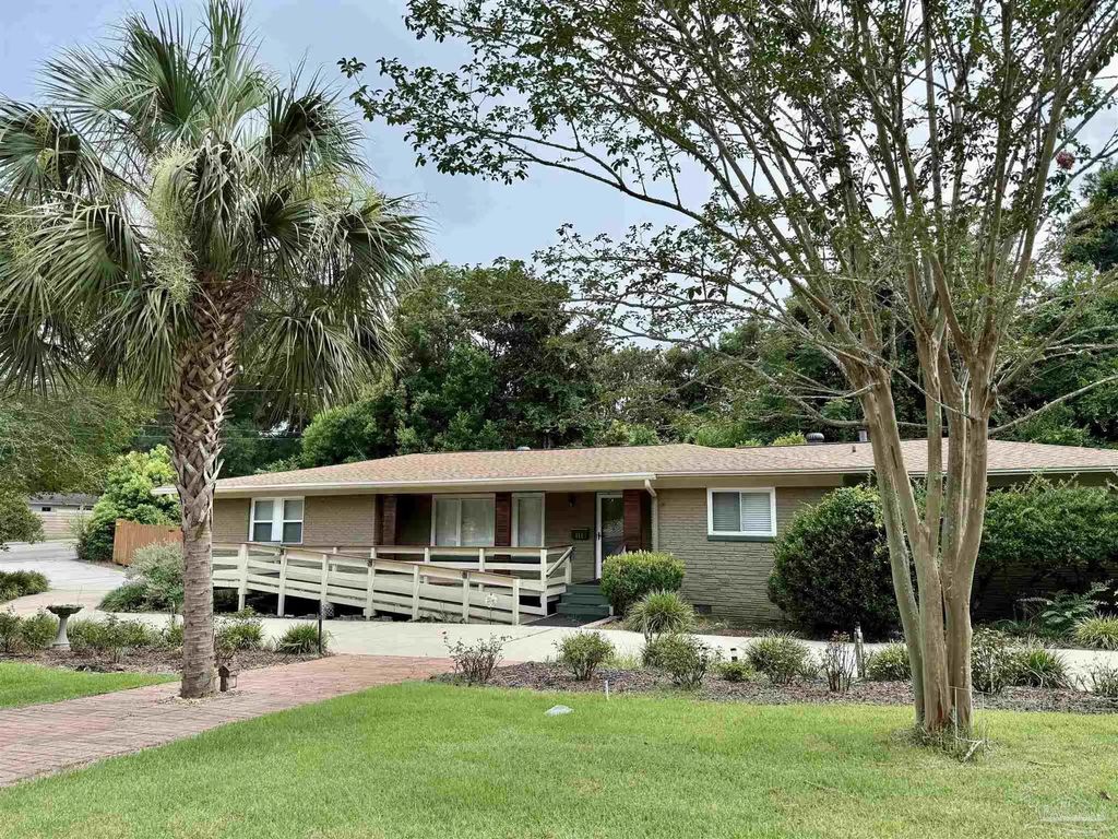 111 Euclid St, Pensacola