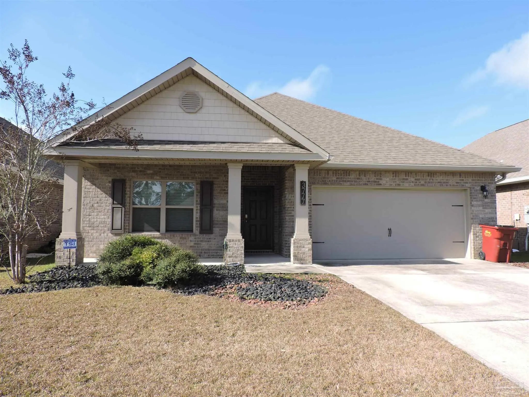 Photo of Listing #675428