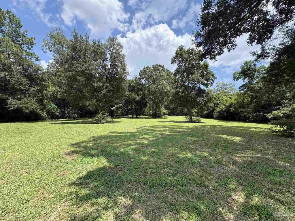 7506 Klondike Rd, Pensacola