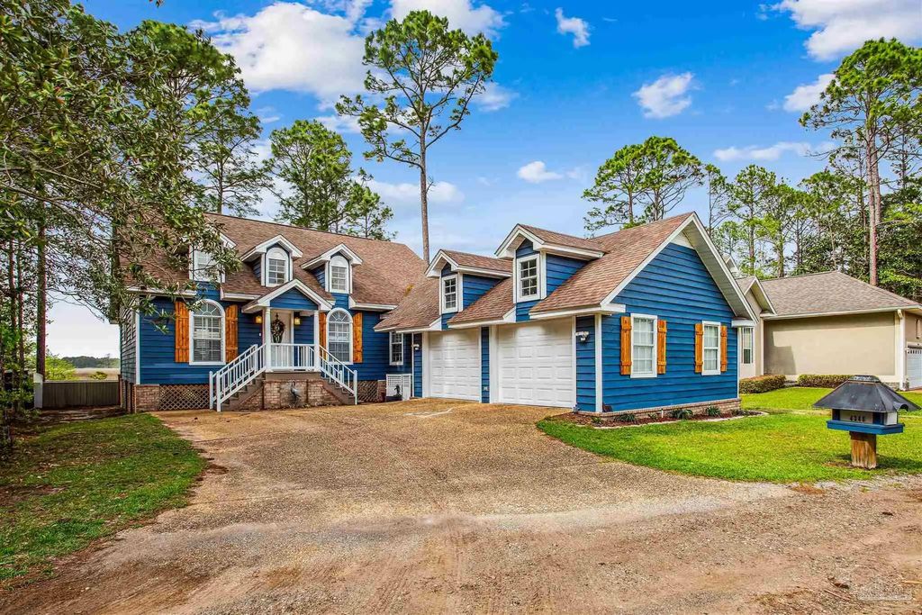4348 Judges Bayou, Milton