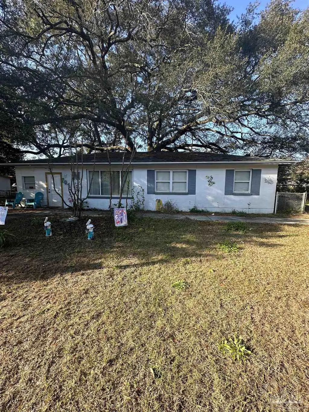 701 Montclair Rd, Pensacola